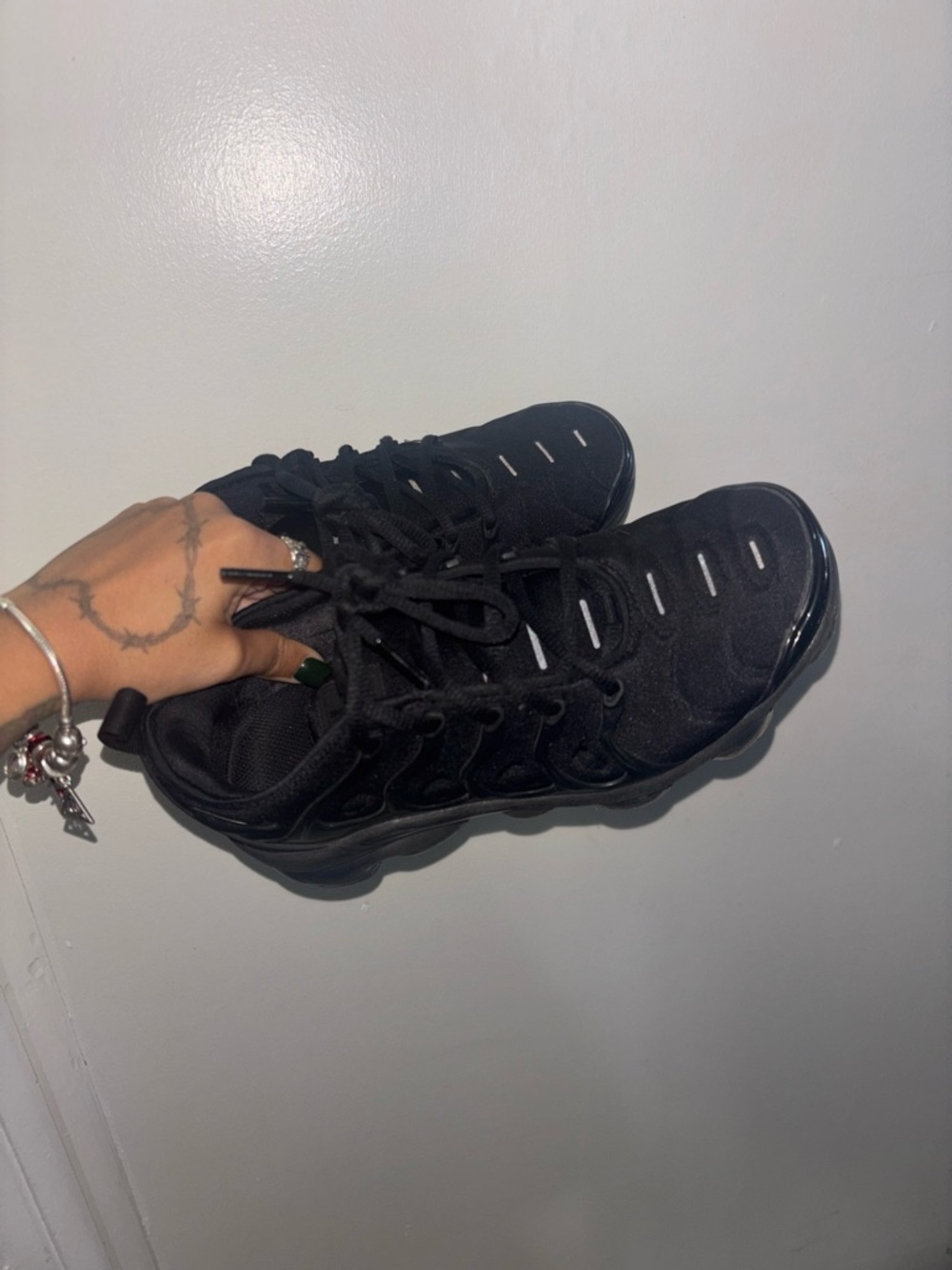 Nike Women’s All-Black Athletic Sneakers